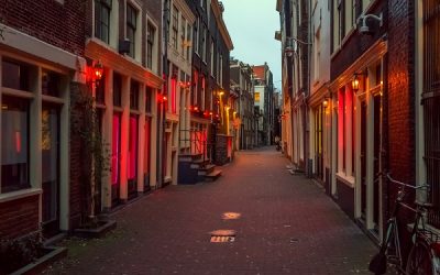 5 cose da sapere prima di andare al quartiere a luci rosse